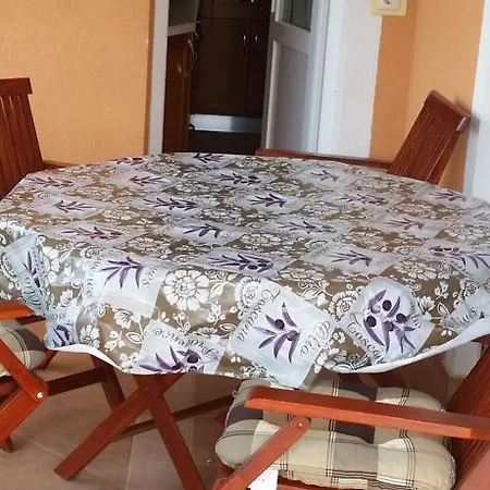 Fabris1 *